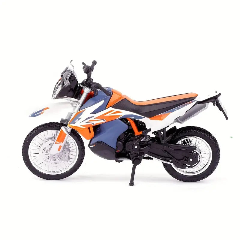 Bburago - 1 : 18 Diecast Scale Model -  Official Licensed Product - KTM 790 Adventure R Rally