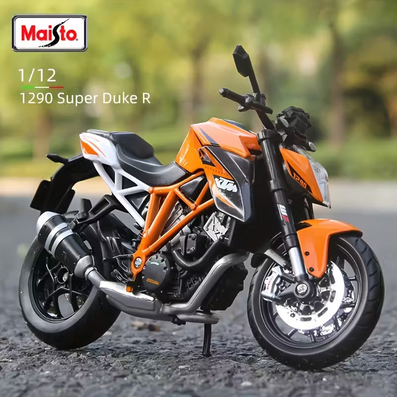 Maisto - 1 : 12 Diecast Scale Model - Official Licensed Product - KTM 1290 Super Duke R