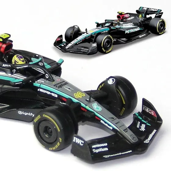 Bburago - 1/43 Scale Model 2024 Mercedes-AMG Petronas F1 W15 Performance #44 Lewis Hamilton