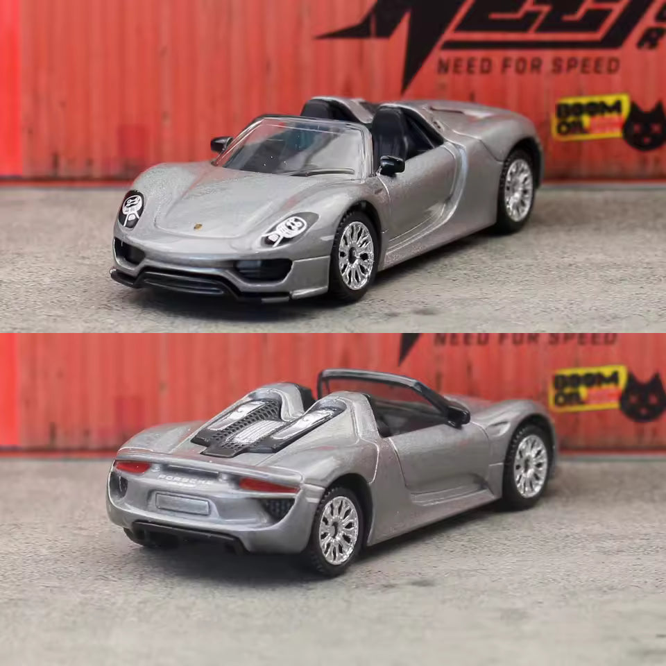 Scale 1 : 64 CCA Porsche 918 Spyder Diecast Metal Model Car