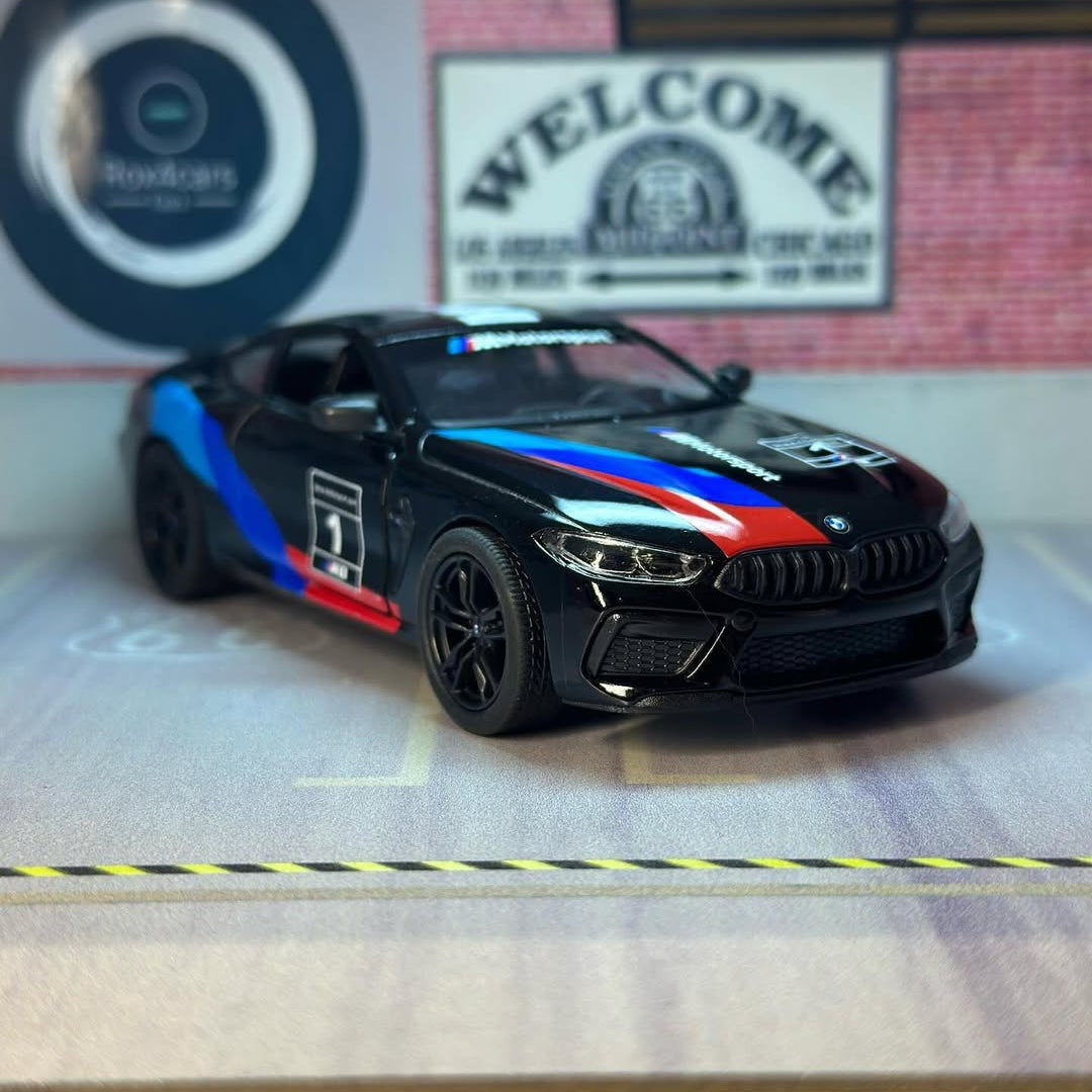 Kinsmart Metal Scale 1 : 38 Diecast Scale Model with Openable Doors and Pull Back Action - BMW M8 Competion Coupe Livery Edition