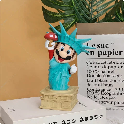Super Mario - Statue Of Liberty Cosplay Collectable Figure - 20 cm