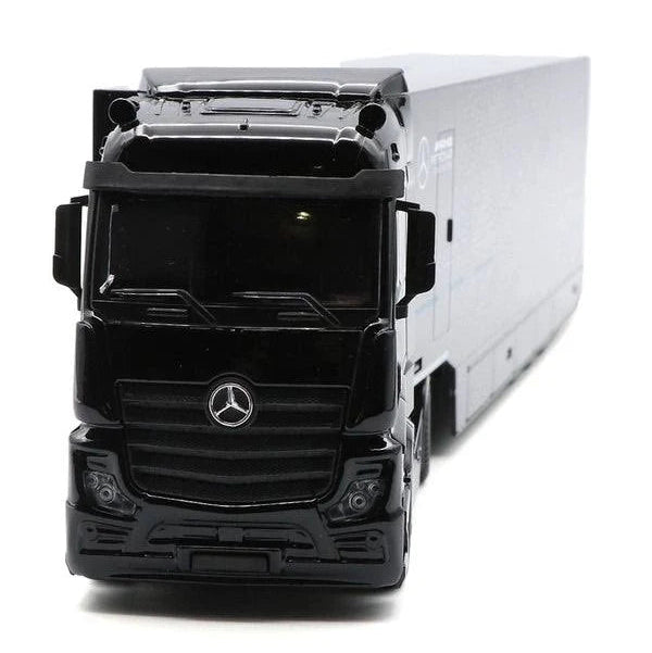 Bburago - 1/43 Scale Model - F1 Mercedes Amg Racing Transporter W15 2024 Russell