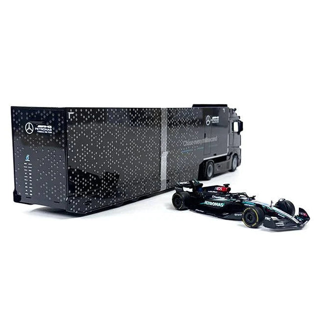 Bburago - 1/43 Scale Model - F1 Mercedes Amg Racing Transporter W15 2024 Russell