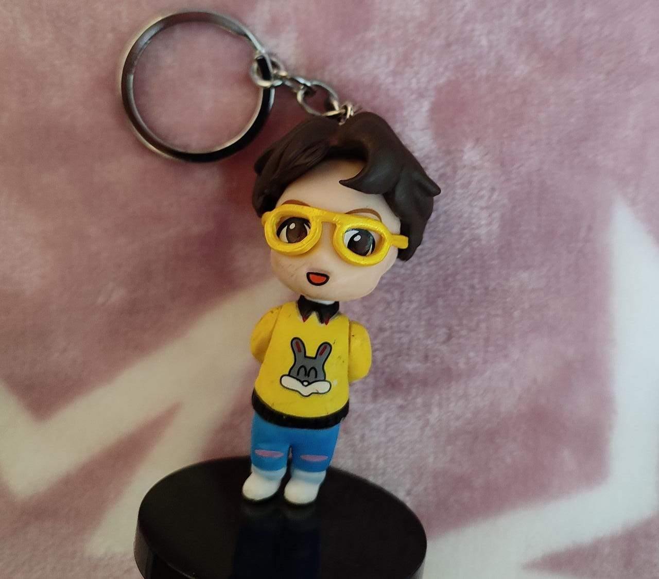 BTS tiny tan keychain -7 cm - ThePeppyStore