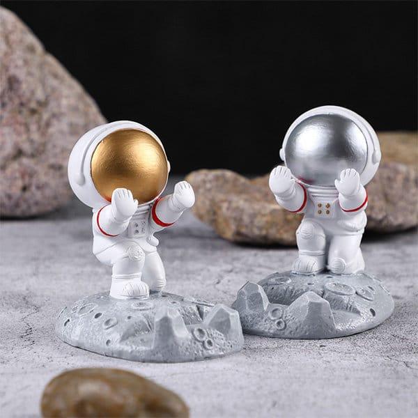 Astronaut Phonestand (Select From Drop Down Menu) - ThePeppyStore