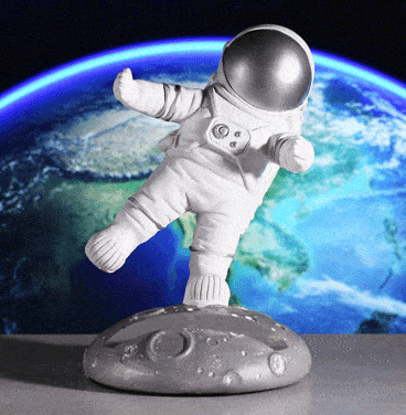 Levitating Astronut Phone Stand - ThePeppyStore