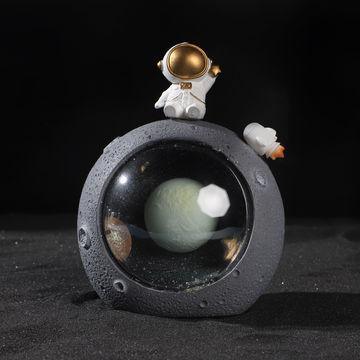 Astronaut On Planet Desk Lamp - ThePeppyStore